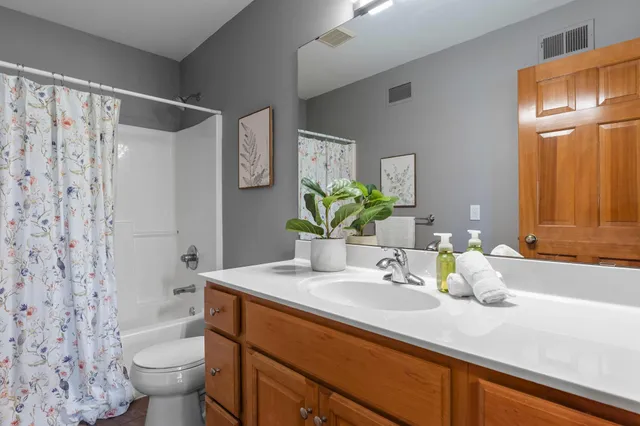 $875,000 | 13599 Stonebrooke Curve, Shakopee, MN 55379