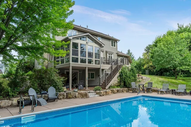 $875,000 | 13599 Stonebrooke Curve, Shakopee, MN 55379