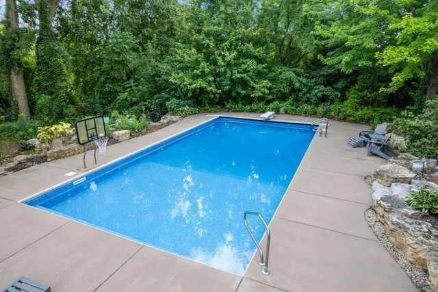 $875,000 | 13599 Stonebrooke Curve, Shakopee, MN 55379