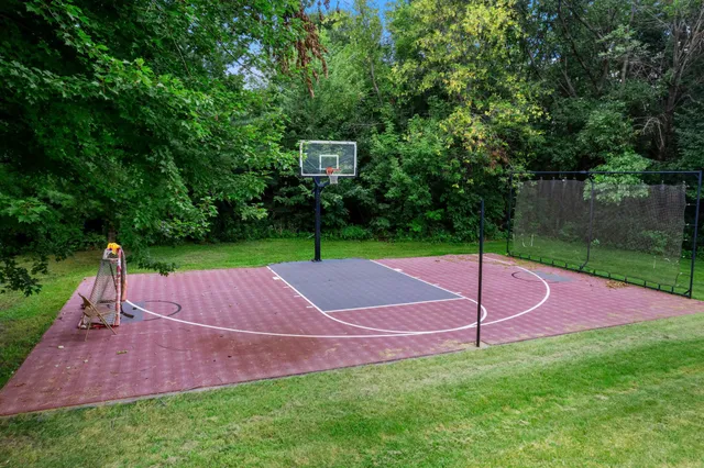 $875,000 | 13599 Stonebrooke Curve, Shakopee, MN 55379