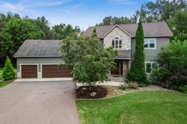 $875,000 | 13599 Stonebrooke Curve, Shakopee, MN 55379