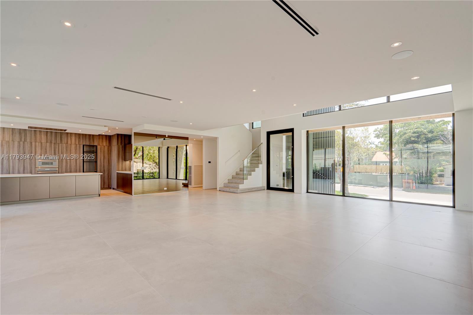 735 Fernwood Road Key Biscayne, FL 33149 - Photo 12 of 71