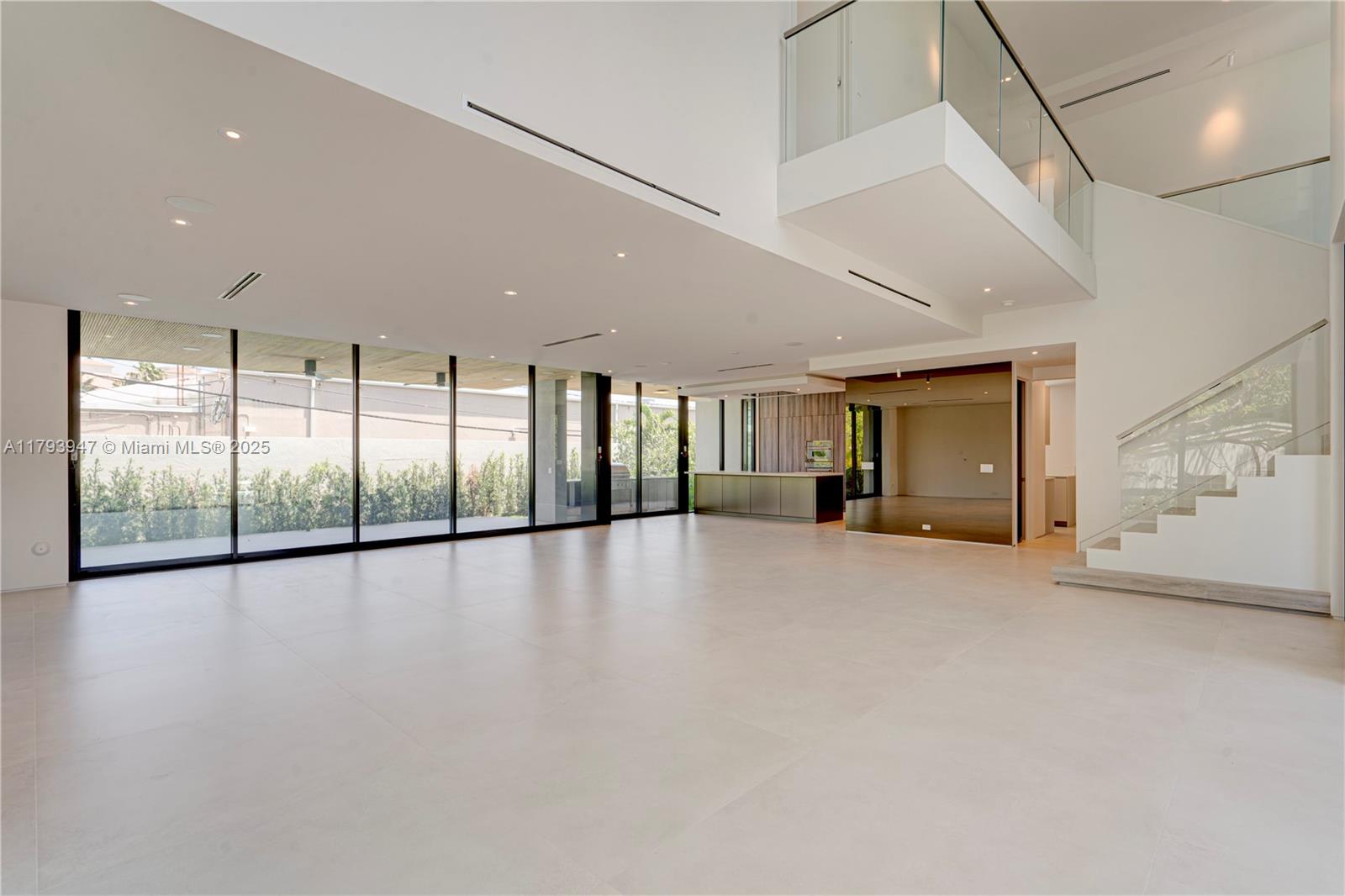 735 Fernwood Road Key Biscayne, FL 33149 - Photo 13 of 71