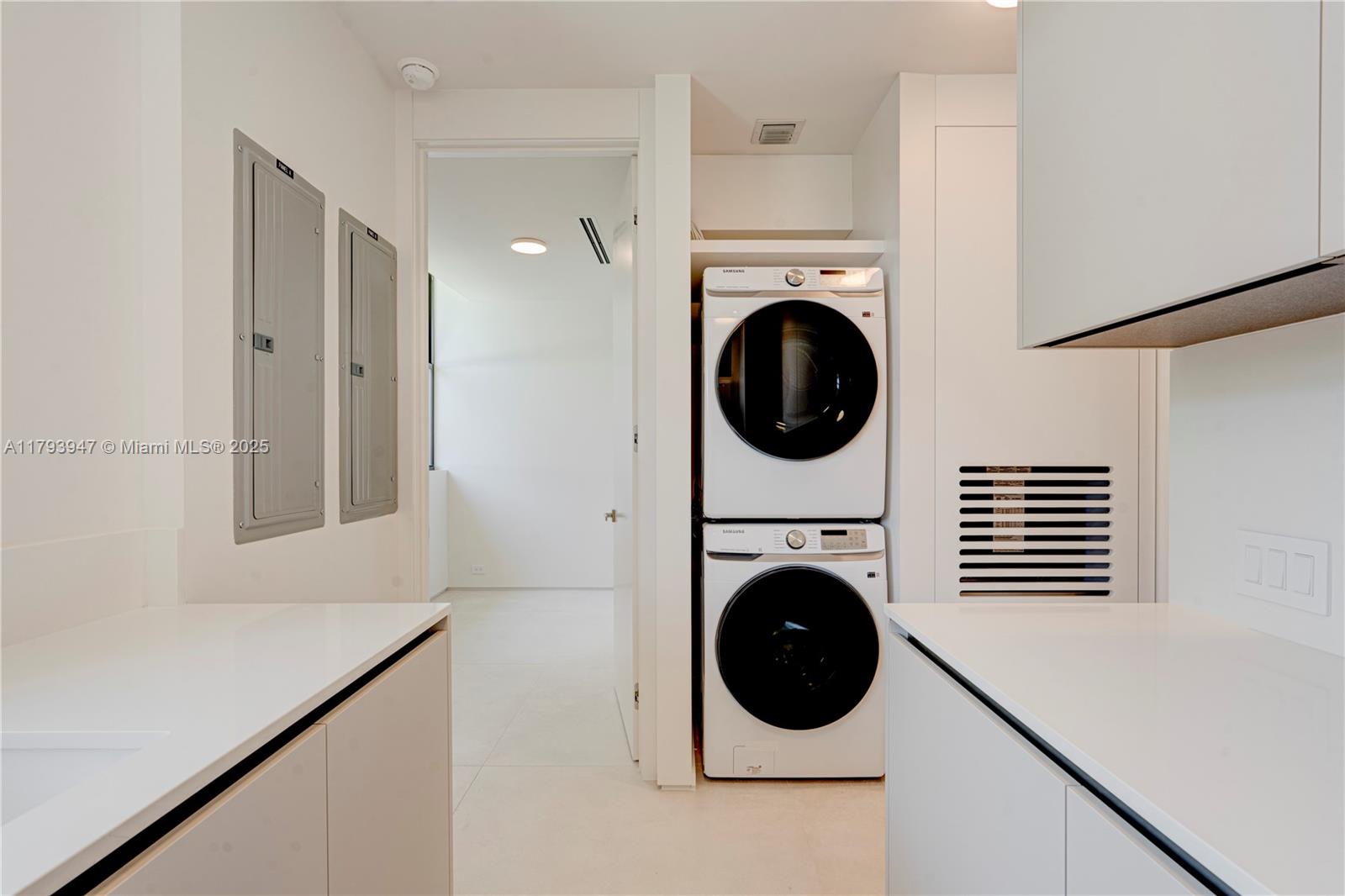 735 Fernwood Road Key Biscayne, FL 33149 - Photo 30 of 71