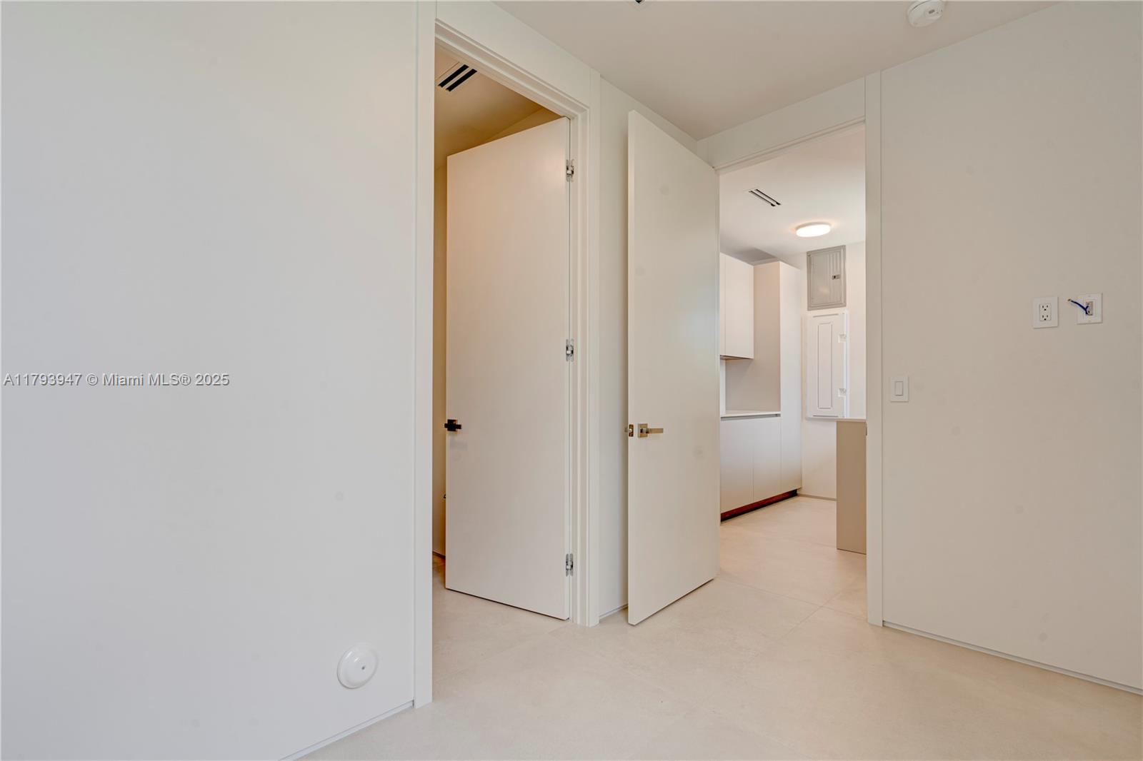 735 Fernwood Road Key Biscayne, FL 33149 - Photo 32 of 71