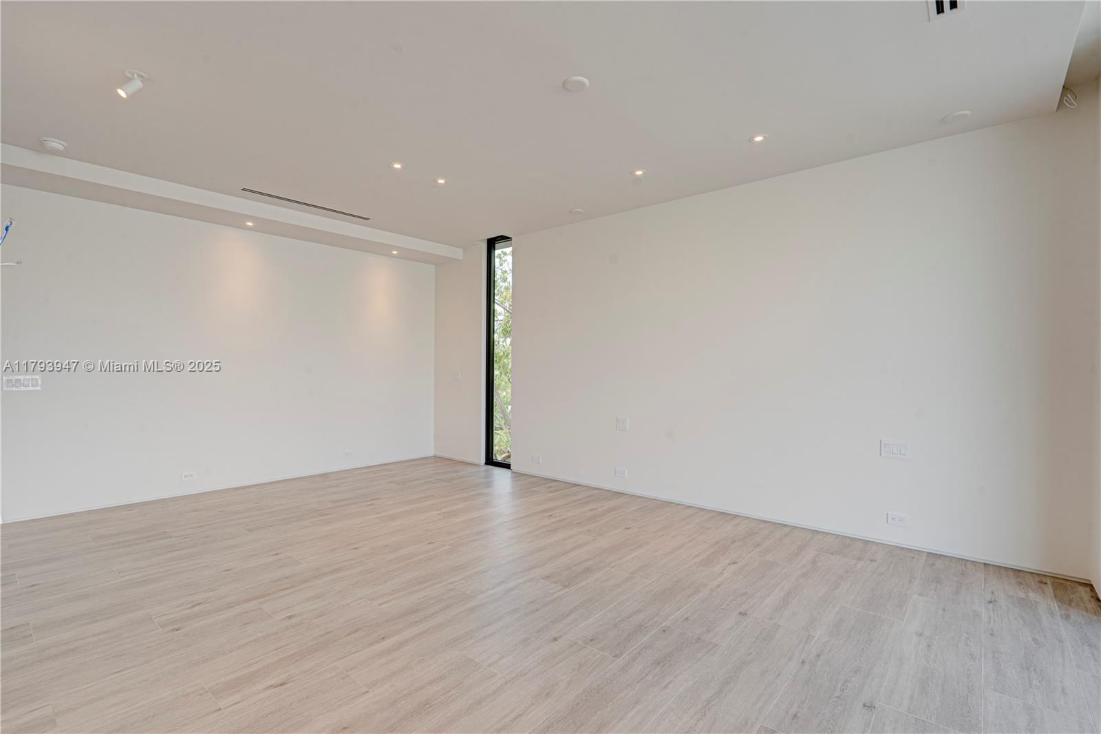 735 Fernwood Road Key Biscayne, FL 33149 - Photo 43 of 71