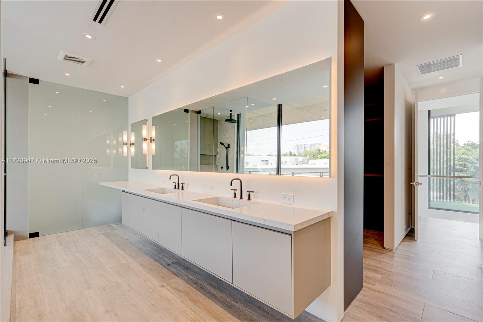 735 Fernwood Road Key Biscayne, FL 33149 - Photo 44 of 71