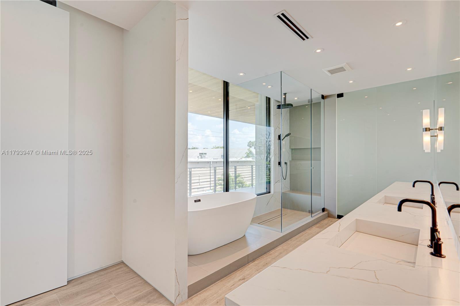 735 Fernwood Road Key Biscayne, FL 33149 - Photo 45 of 71