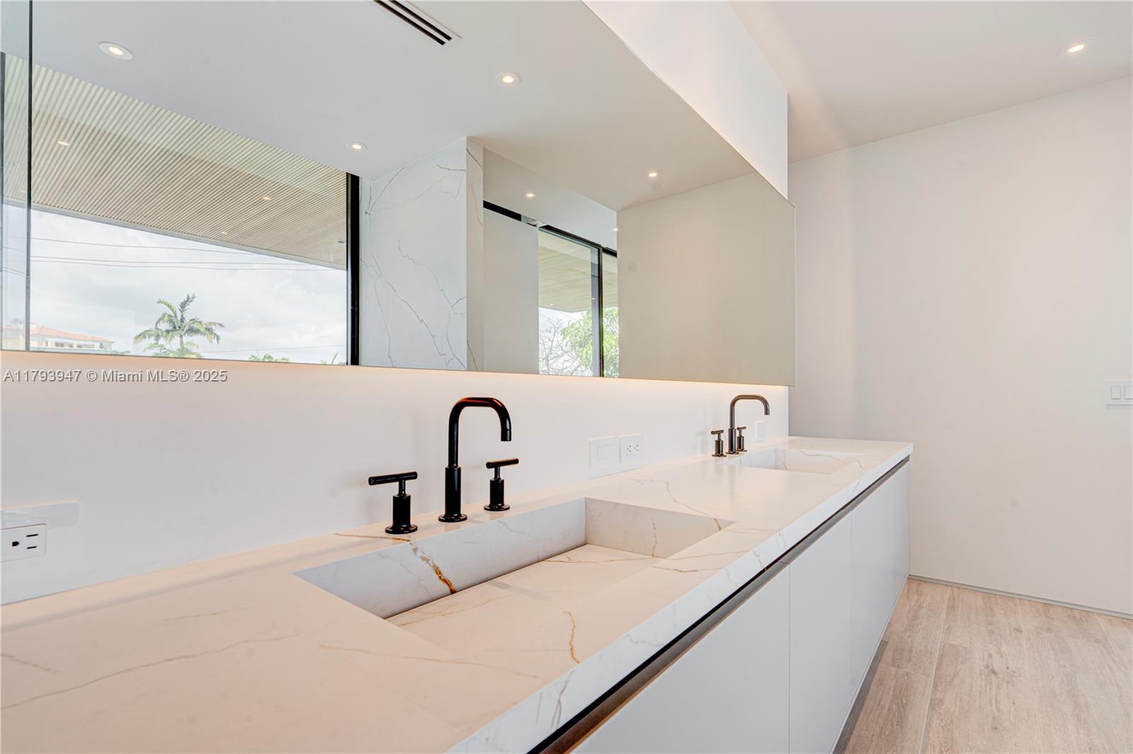 735 Fernwood Road Key Biscayne, FL 33149 - Photo 49 of 71