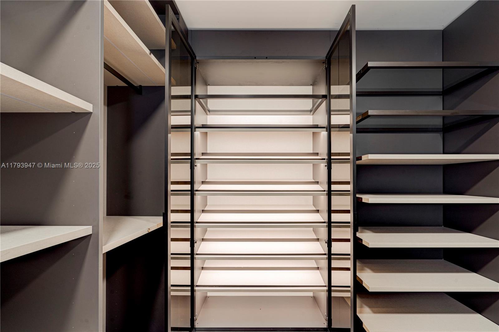 735 Fernwood Road Key Biscayne, FL 33149 - Photo 53 of 71