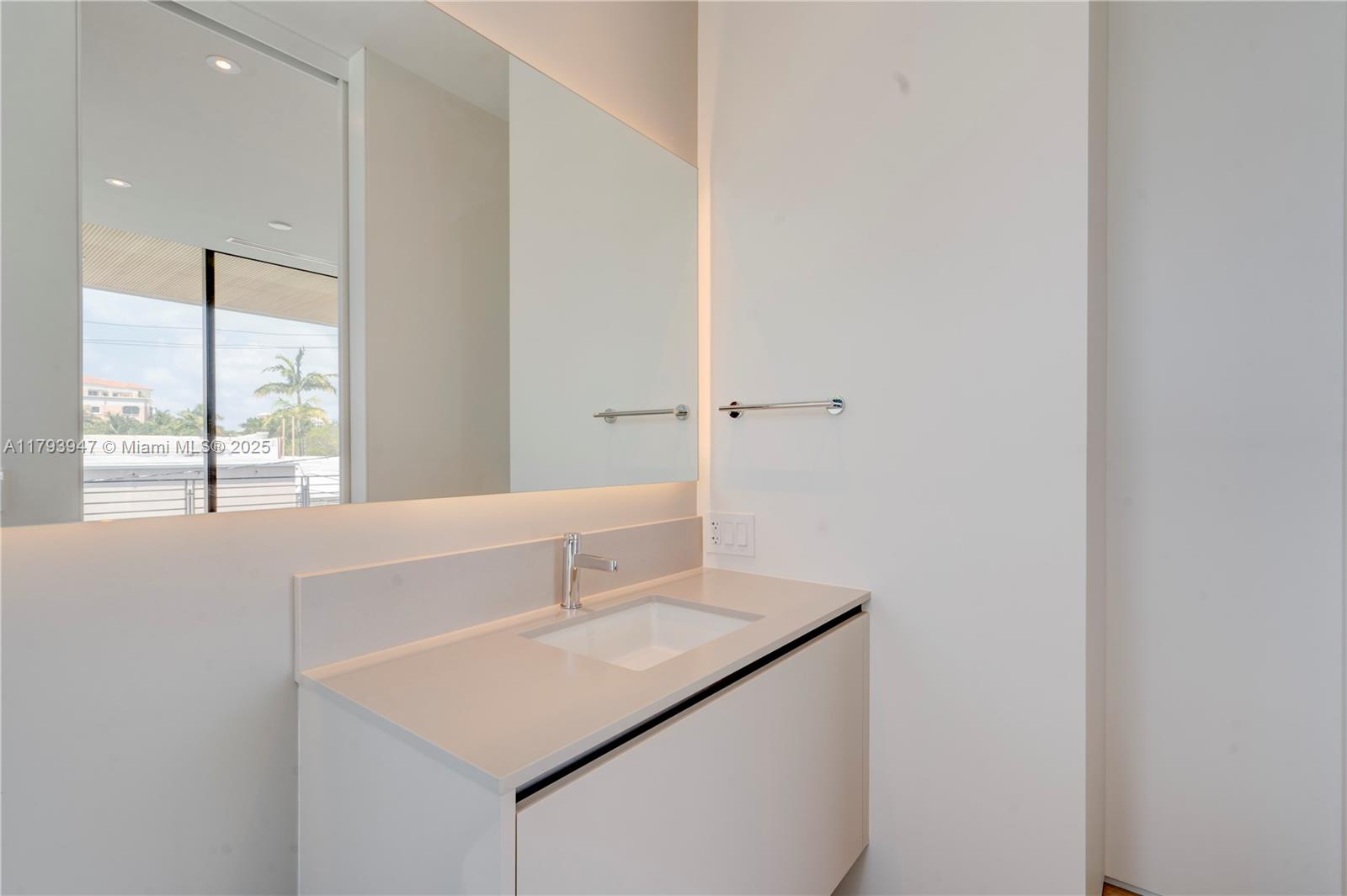 735 Fernwood Road Key Biscayne, FL 33149 - Photo 57 of 71