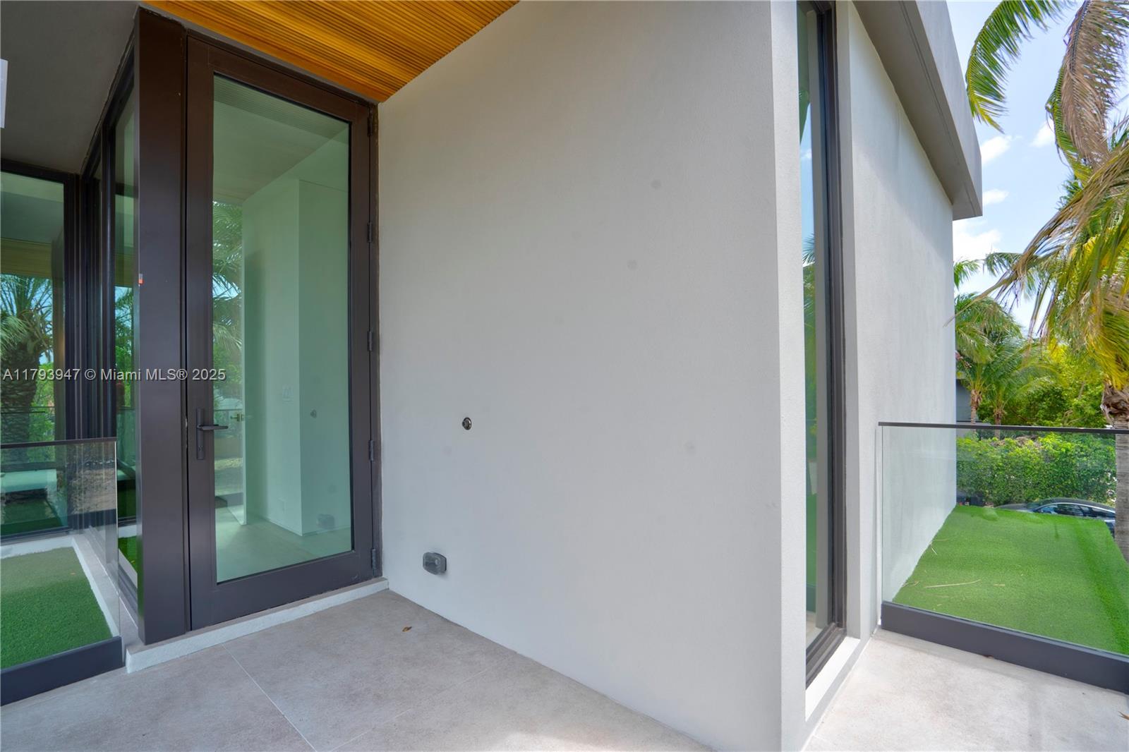 735 Fernwood Road Key Biscayne, FL 33149 - Photo 65 of 71