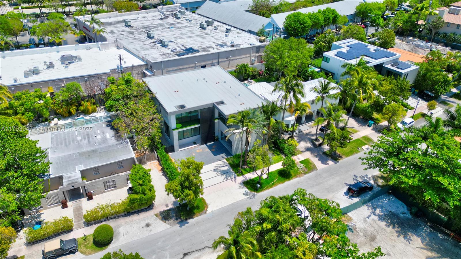 735 Fernwood Road Key Biscayne, FL 33149 - Photo 69 of 71