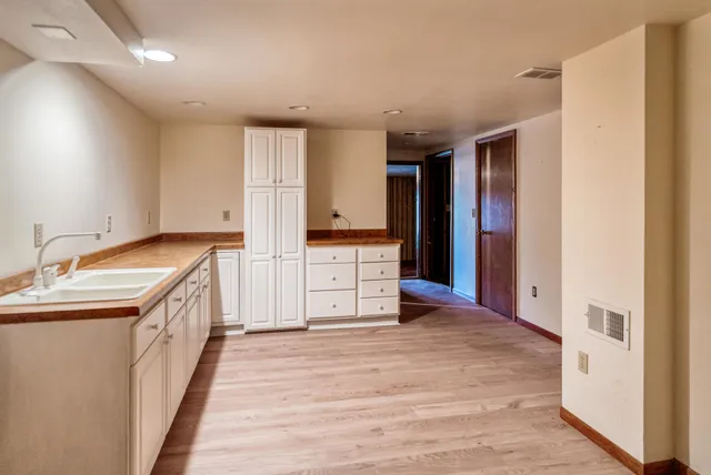 $519,000 | W3045 Old Highway 16, West Salem, WI 54669