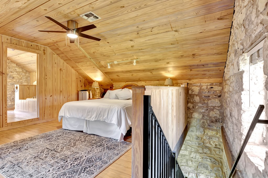 268 Marschall Creek Road Fredericksburg, TX 78624 - Photo 38 of 77