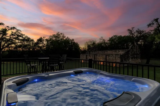 $1,570,000 | 268 Marschall Creek Road, Fredericksburg, TX 78624