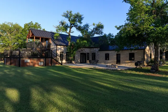 $1,570,000 | 268 Marschall Creek Road, Fredericksburg, TX 78624