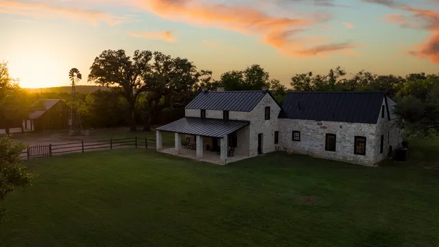 $1,570,000 | 268 Marschall Creek Road, Fredericksburg, TX 78624
