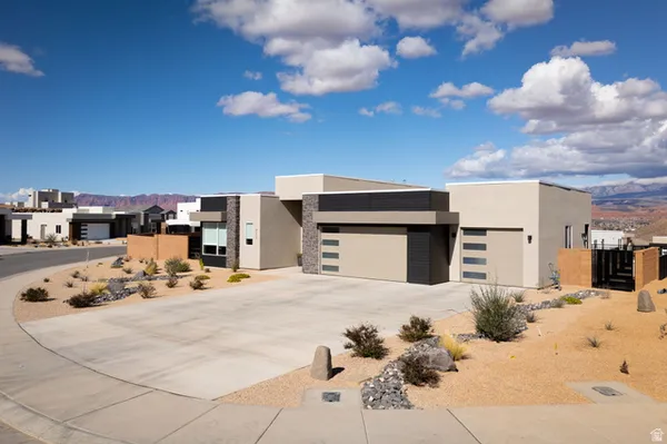 $787,000 | 711 Alcantara Circle, St. George, UT 84770