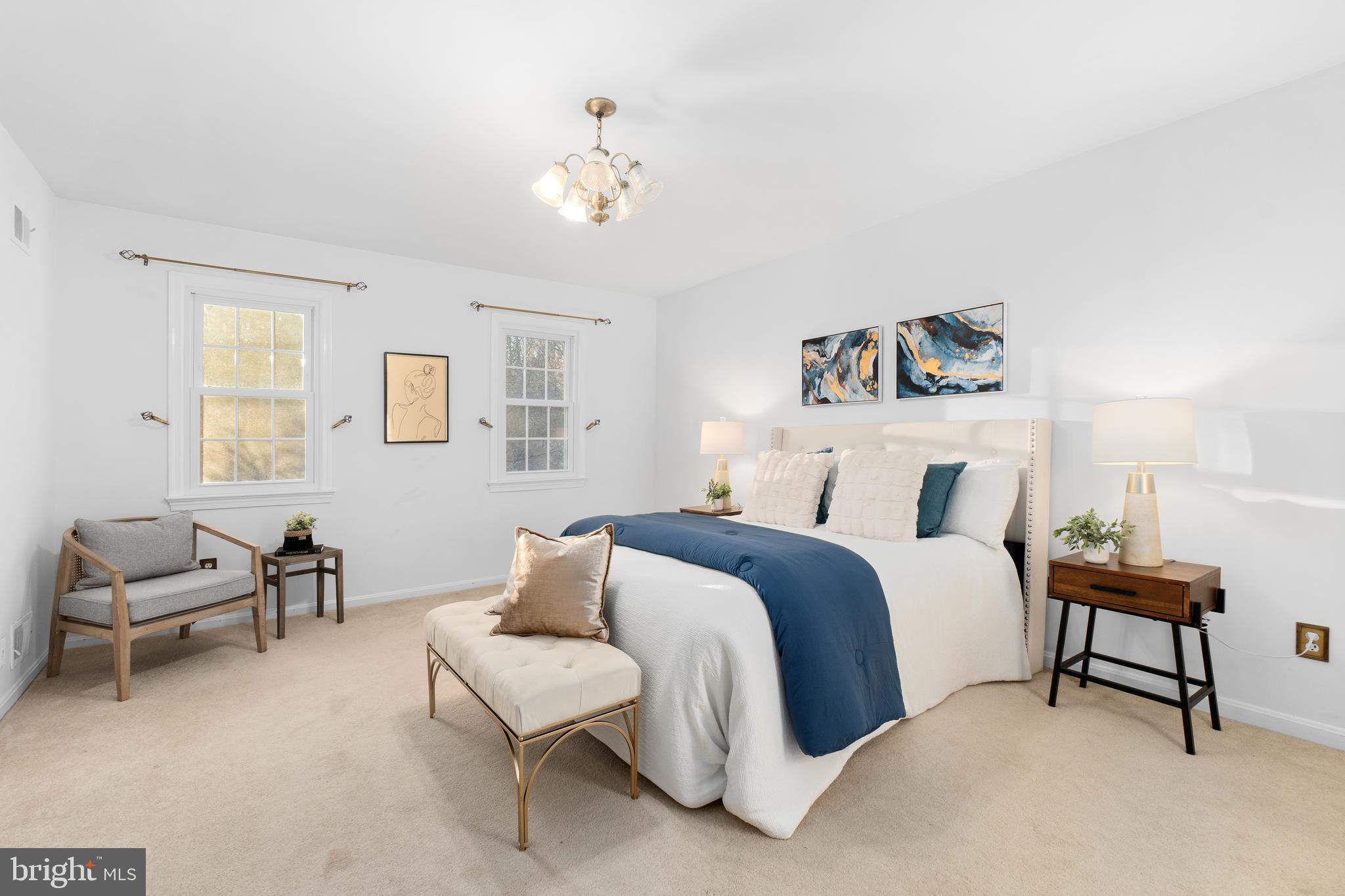 10283 Gainsborough Road Potomac, MD 20854 - Photo 11 of 33 Gallery Image 11