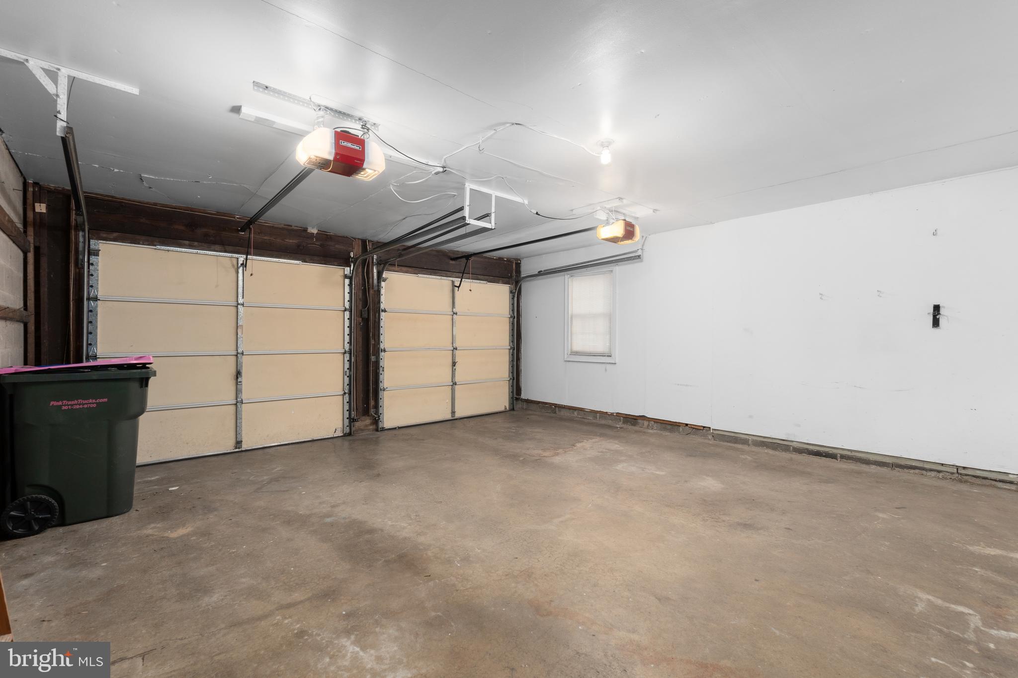 10283 Gainsborough Road Potomac, MD 20854 - Photo 24 of 33 Gallery Image 24