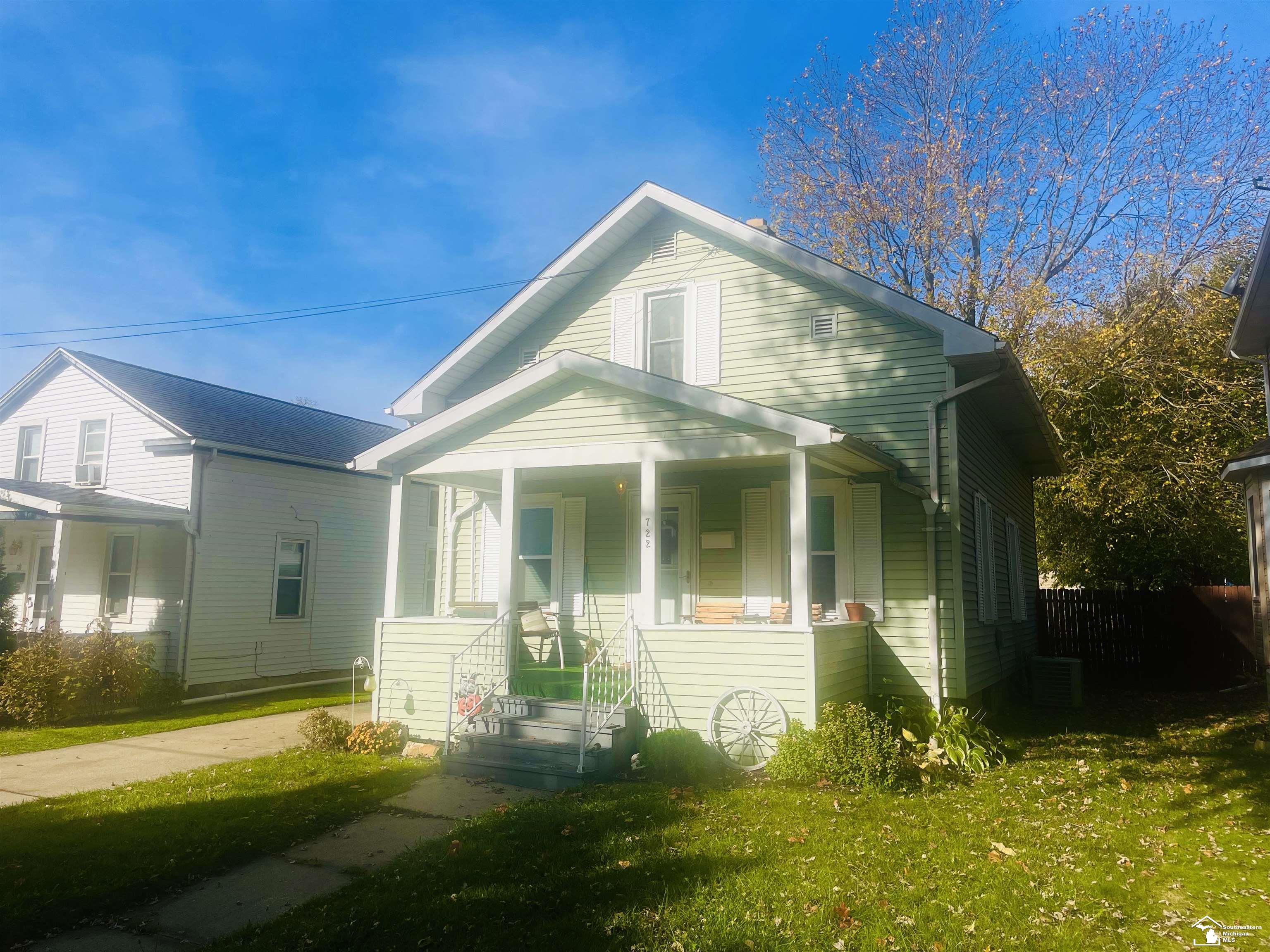 722 Hubble Street Monroe, MI 48161 - Photo 1 of 11 50159642-44467539-86a8-406c-980d-0171ecf2153f.JPG