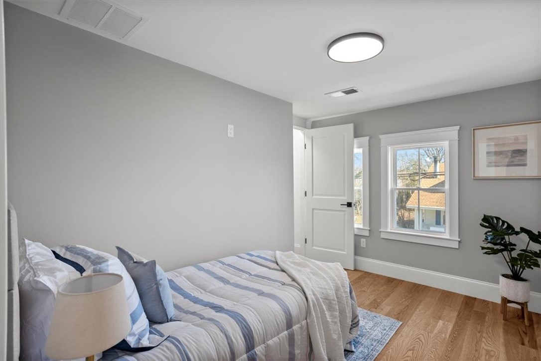 9 Whitwell Place Newport, RI 02840 - Photo 27 of 42