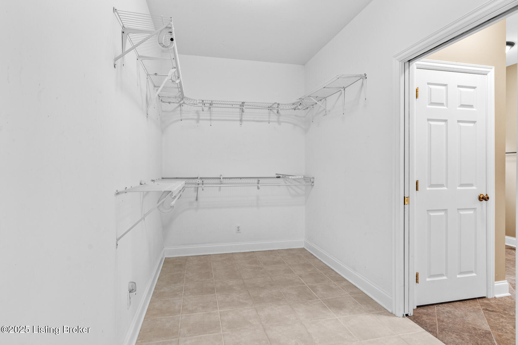2110 Graefenburg Road Lawrenceburg, KY 40342 - Photo 21 of 55 Primary Closet