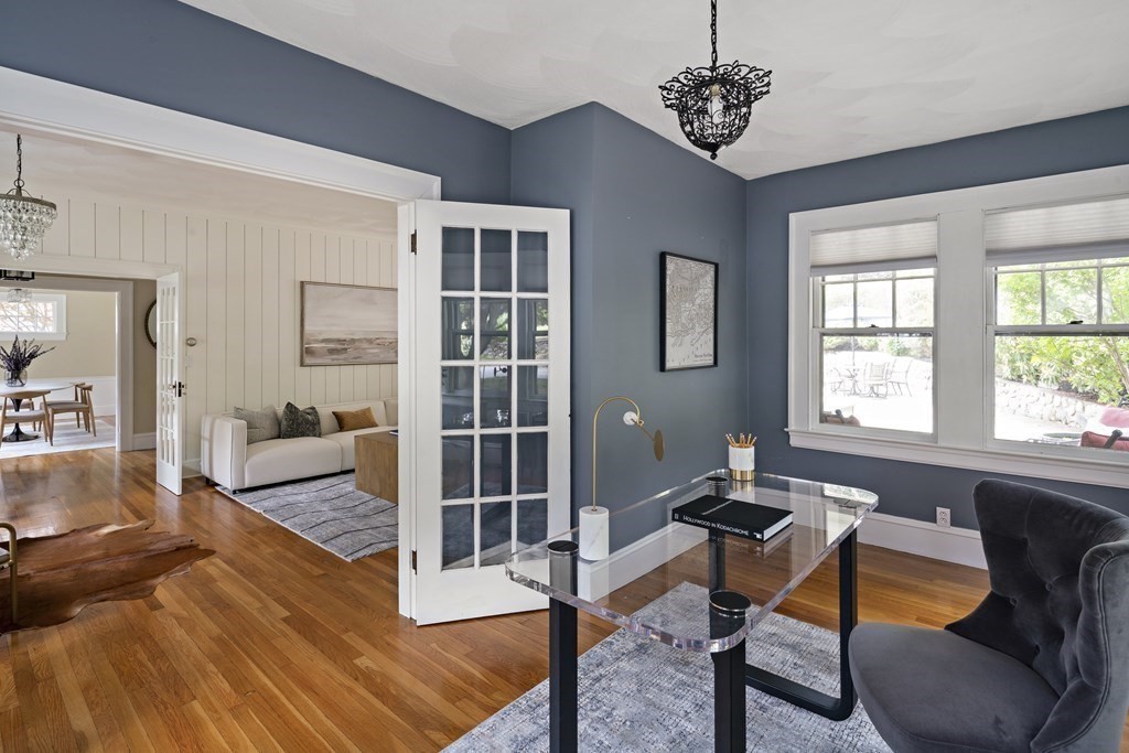 14 Newell Road Wakefield, MA 01880 - Photo 11 of 39 Gallery Image 11