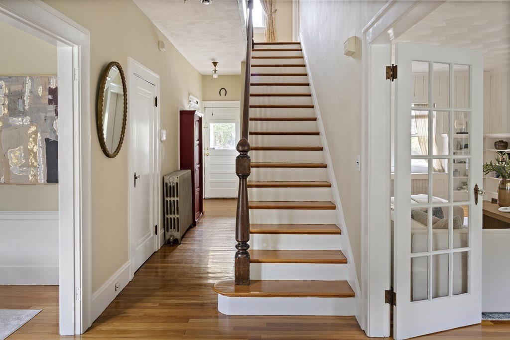 14 Newell Road Wakefield, MA 01880 - Photo 2 of 39 Gallery Image 2