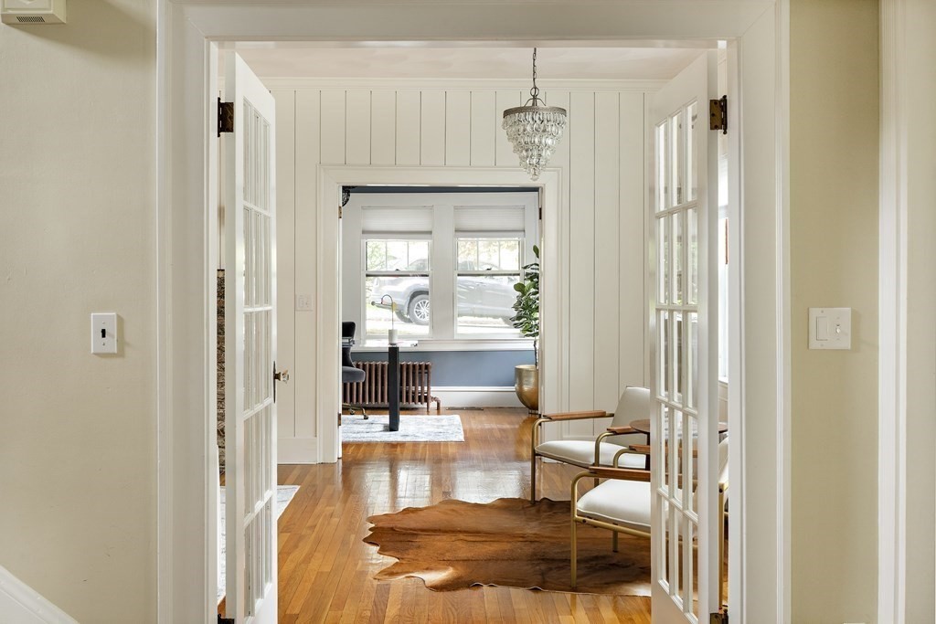 14 Newell Road Wakefield, MA 01880 - Photo 3 of 39 Gallery Image 3
