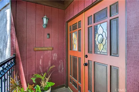 $1,828,000 | 5625 Terrace Drive, La Crescenta, CA 91214