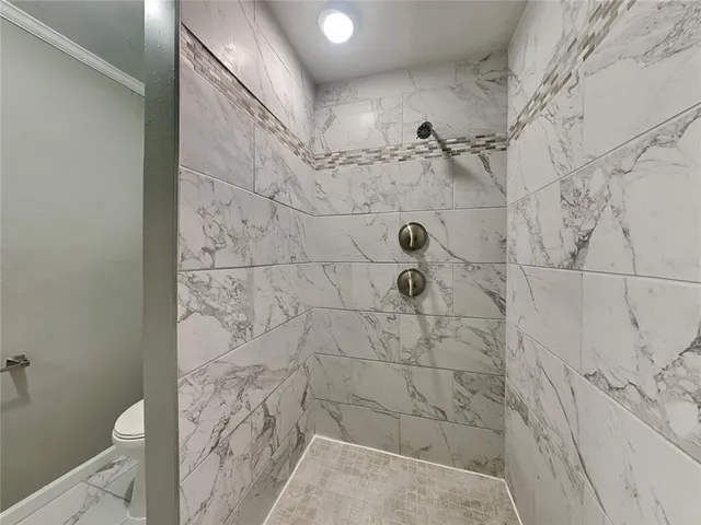 $1,789 | 10916 North 14th Street, Tampa, FL 33612