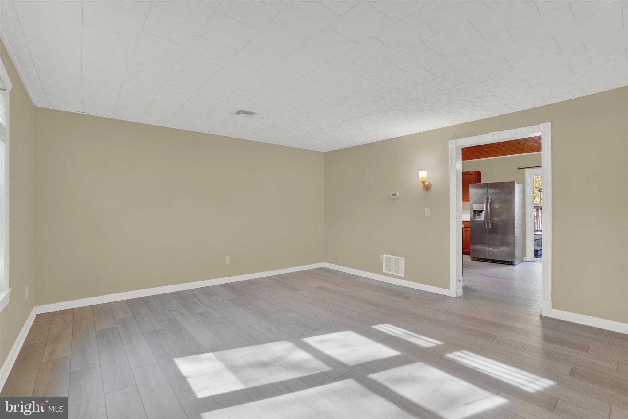 3114 Galaxy Road Dover, PA 17315 - Photo 3 of 25 Gallery Image 3