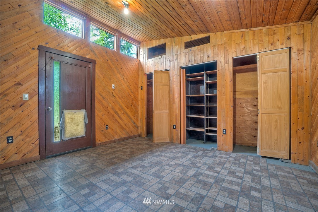 353 East Agate Loop Road Shelton, WA 98584 - Photo 13 of 23 Gallery Image 13