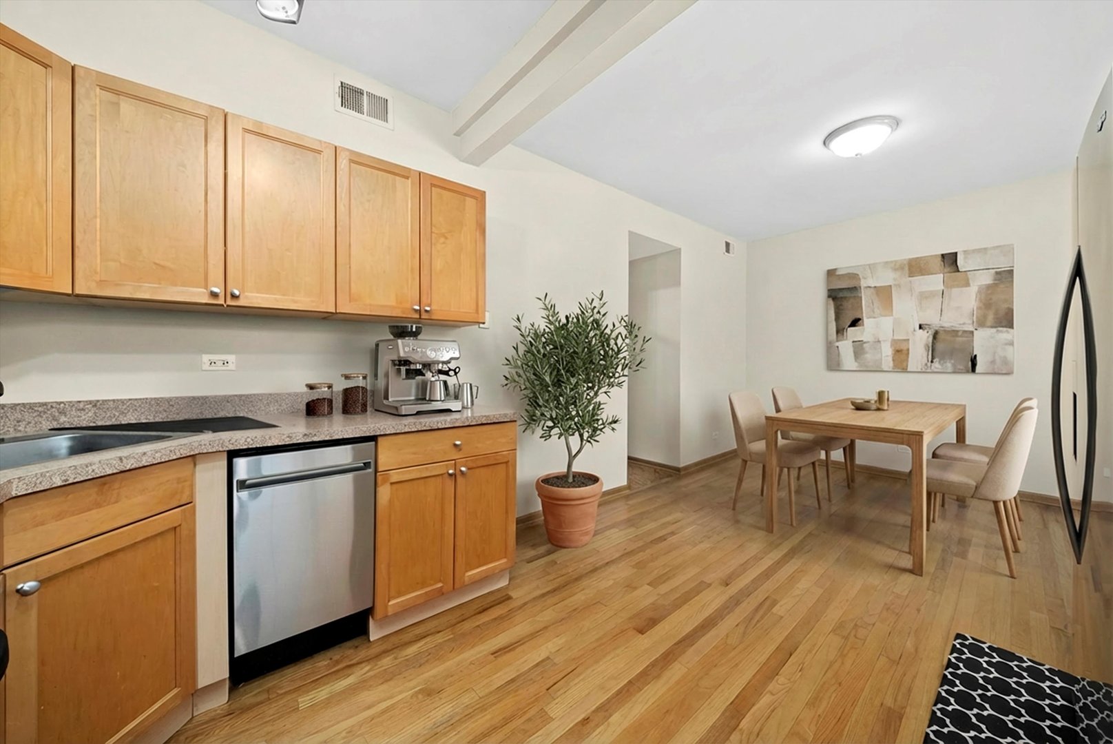 41 North Paulina Street, Unit 2 Chicago, IL 60612 - Photo 4 of 14