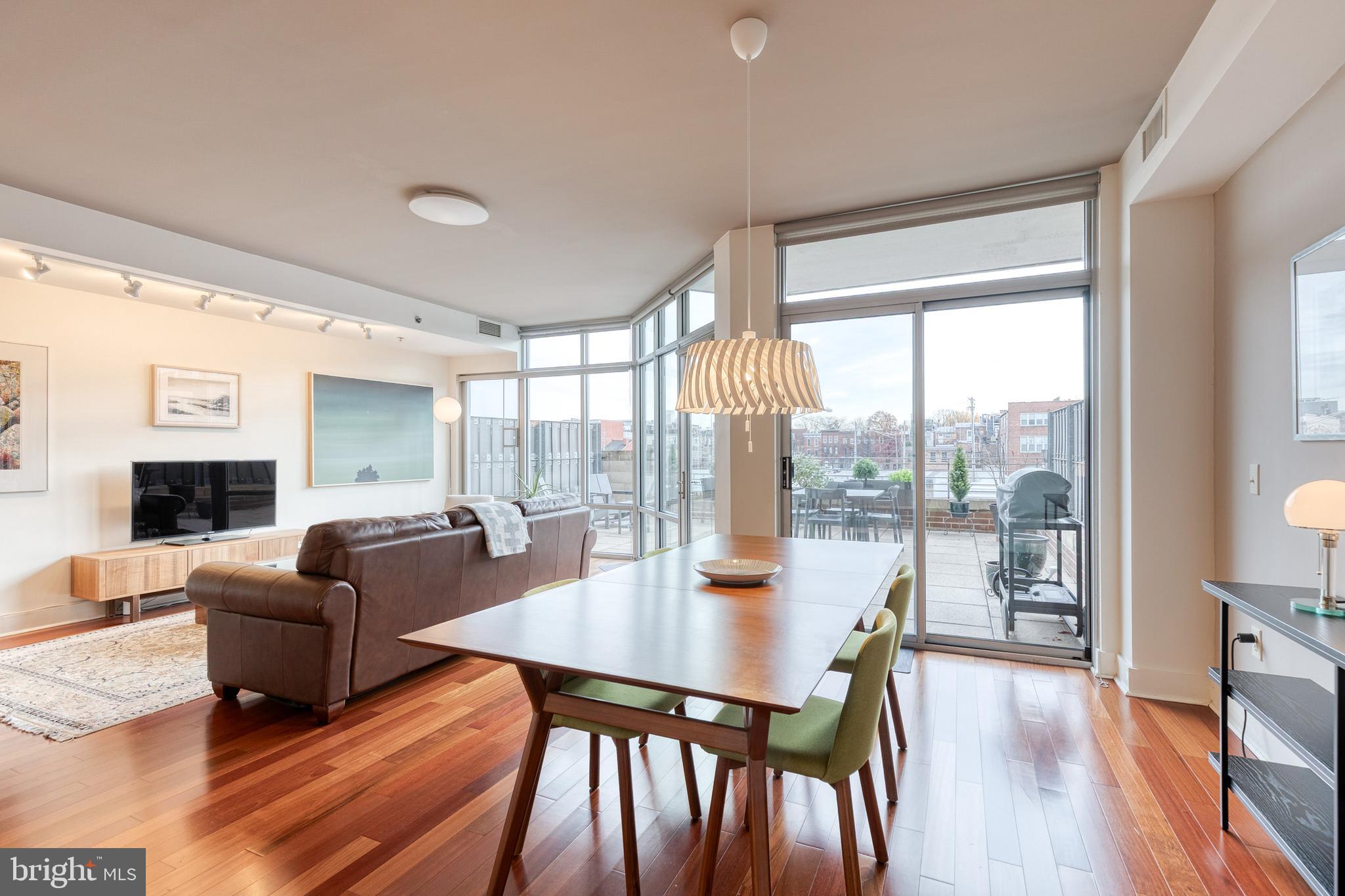 1400 Lancaster Street, Unit 305 Baltimore, MD 21231 - Photo 13 of 47 Dining/Living