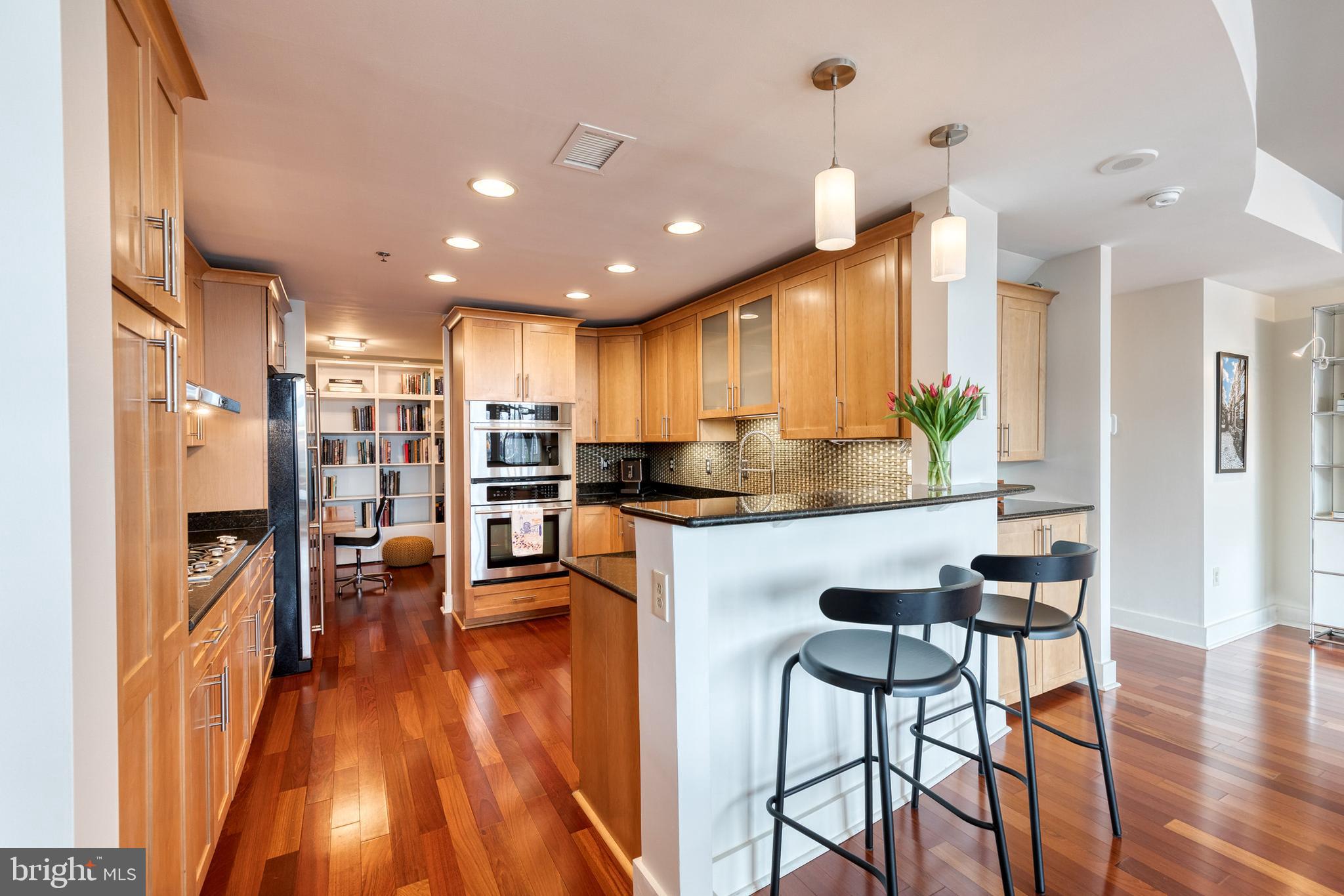 1400 Lancaster Street, Unit 305 Baltimore, MD 21231 - Photo 15 of 47 Kitchen