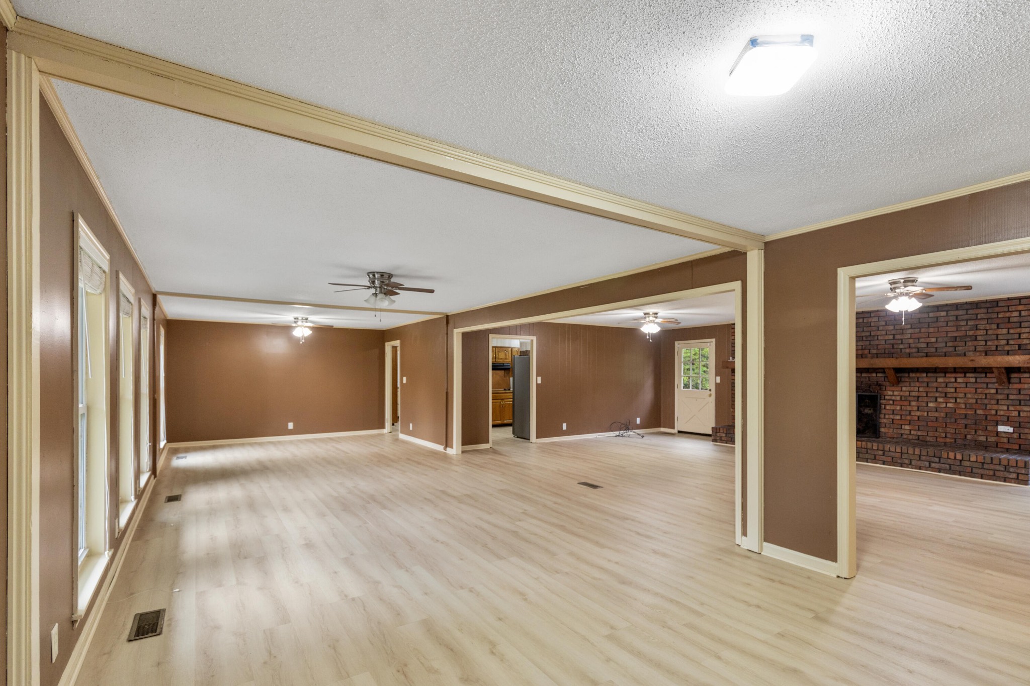 1482 Mineral Springs Road Dalton, GA 30720 - Photo 6 of 31