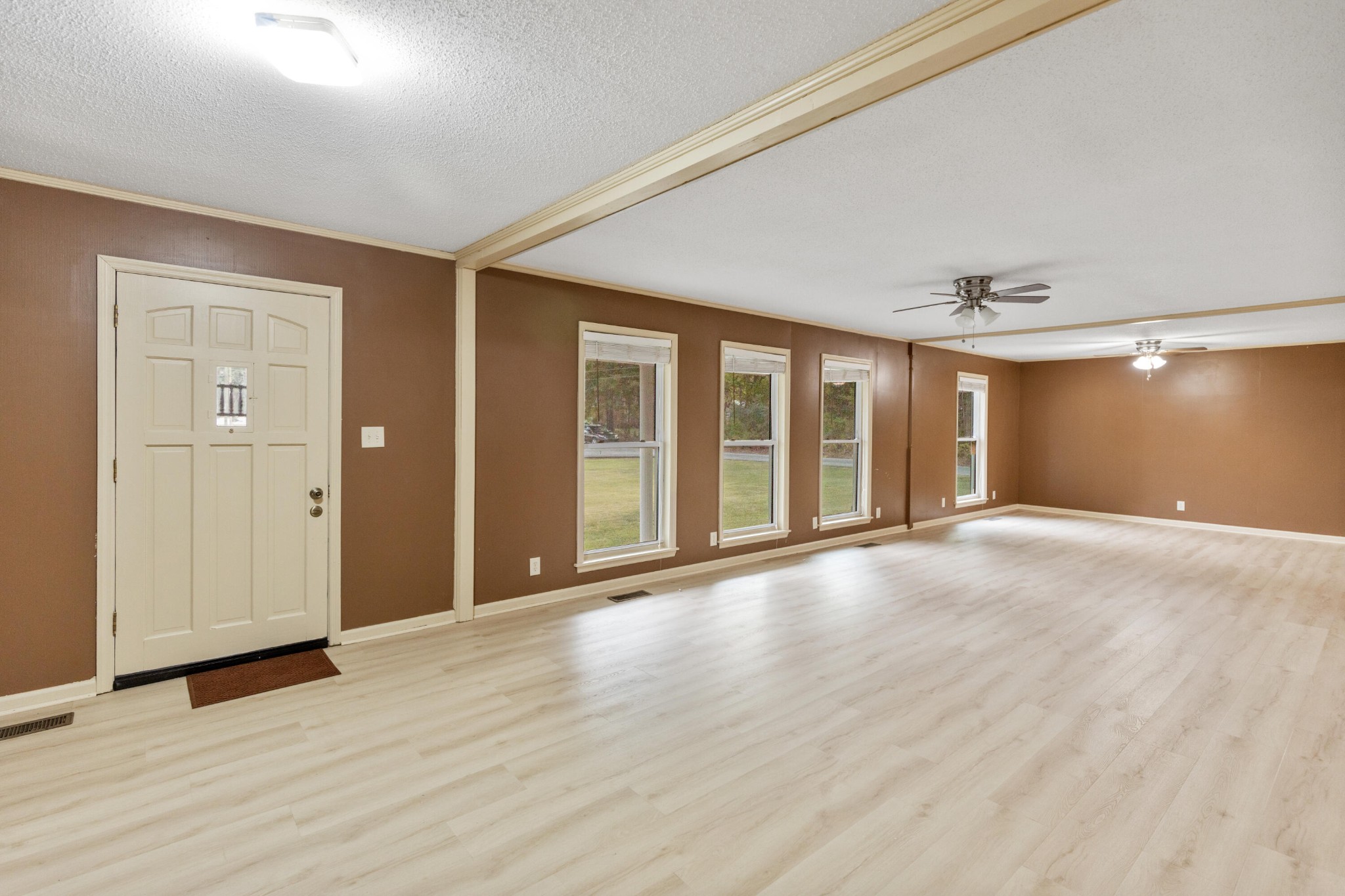 1482 Mineral Springs Road Dalton, GA 30720 - Photo 9 of 31