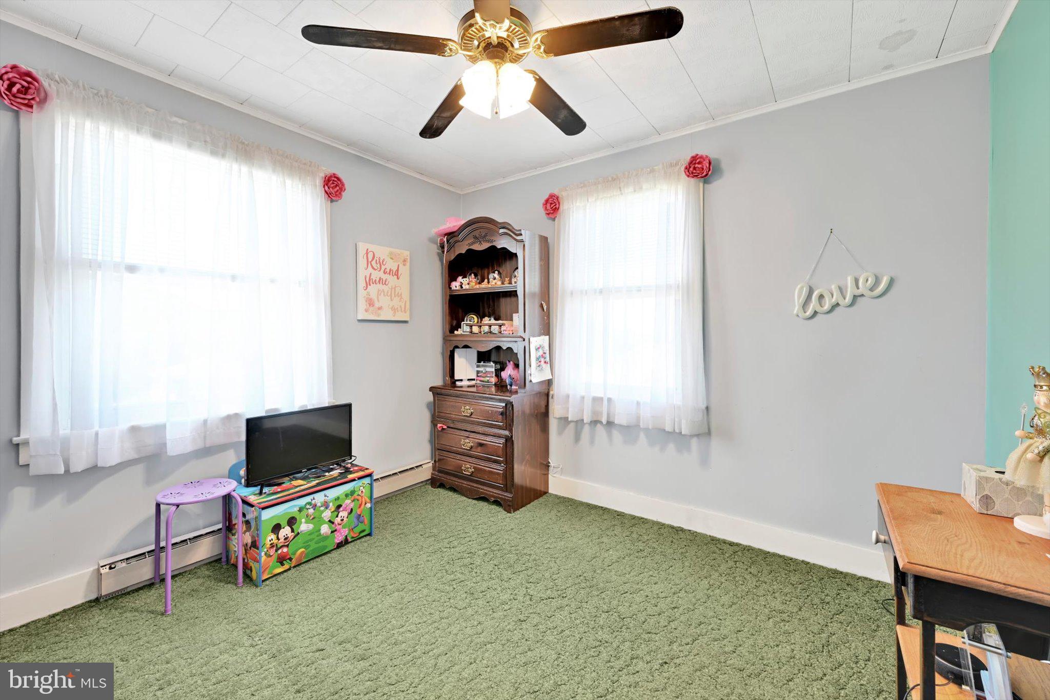 305 Gap Street Valley View, PA 17983 - Photo 22 of 36