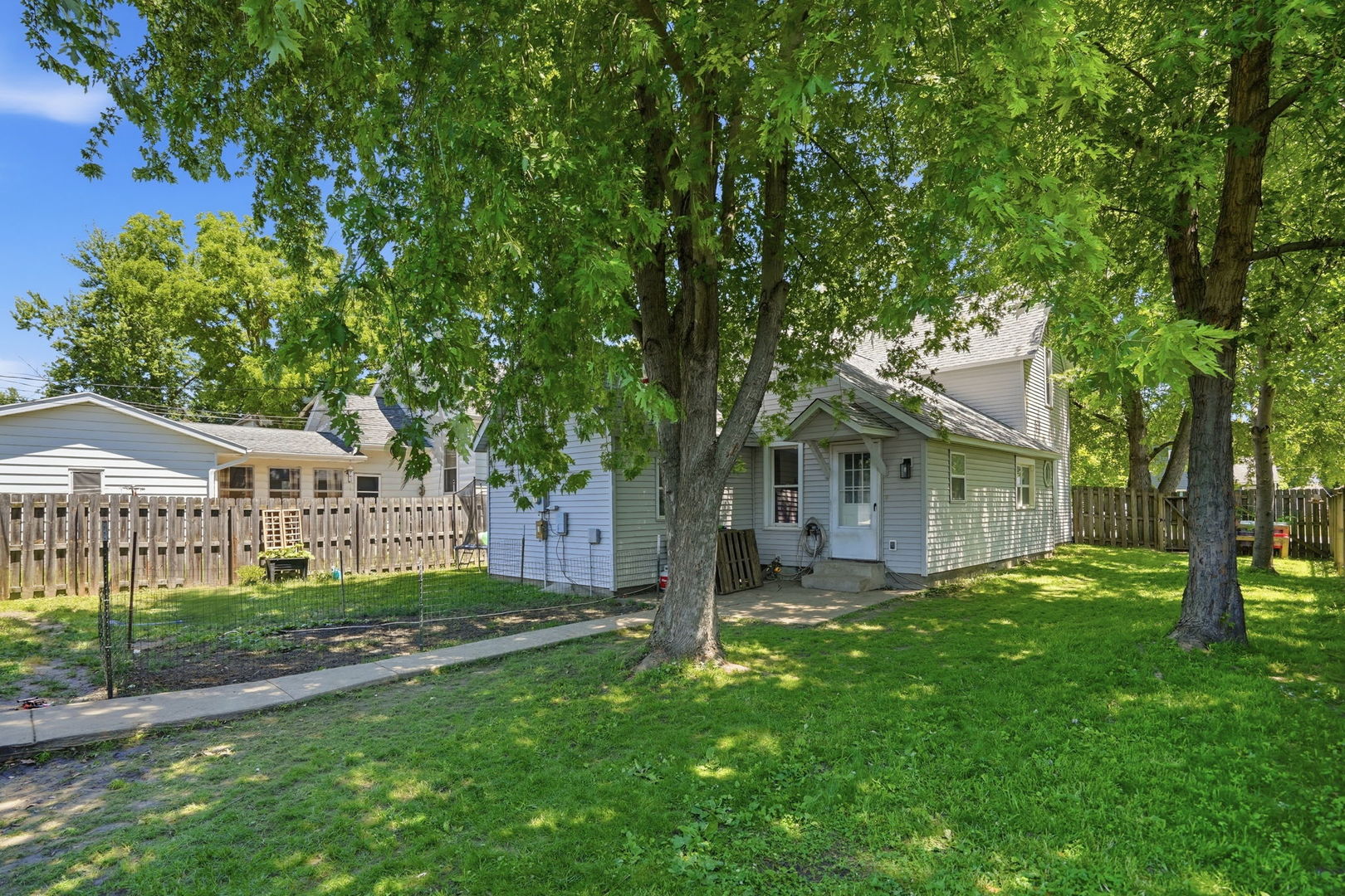 2626 North 3rd Street Clinton, IA 52732 - Photo 22 of 26