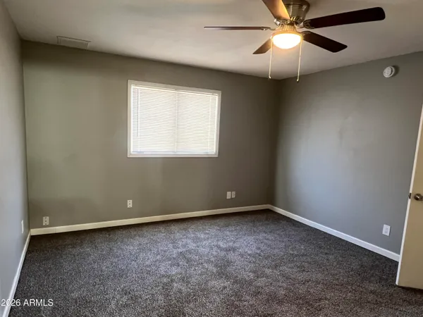 $2,700 | 17825 North 27th Drive, Phoenix, AZ 85053