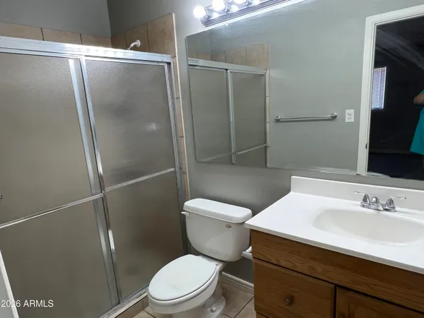 $2,700 | 17825 North 27th Drive, Phoenix, AZ 85053