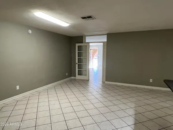 $2,700 | 17825 North 27th Drive, Phoenix, AZ 85053