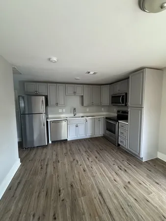 $1,000 | 317 Cemetery Avenue, Unit B, Gallatin, TN 37066