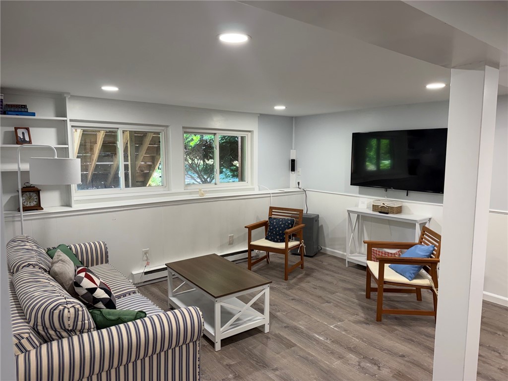 76 Hemlock Road South Kingstown, RI 02879 - Photo 19 of 28