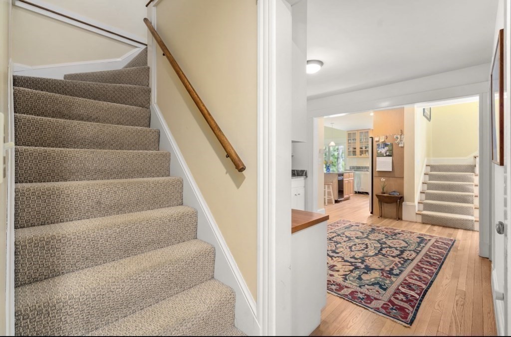 73 Sunset Road Weston, MA 02493 - Photo 13 of 25