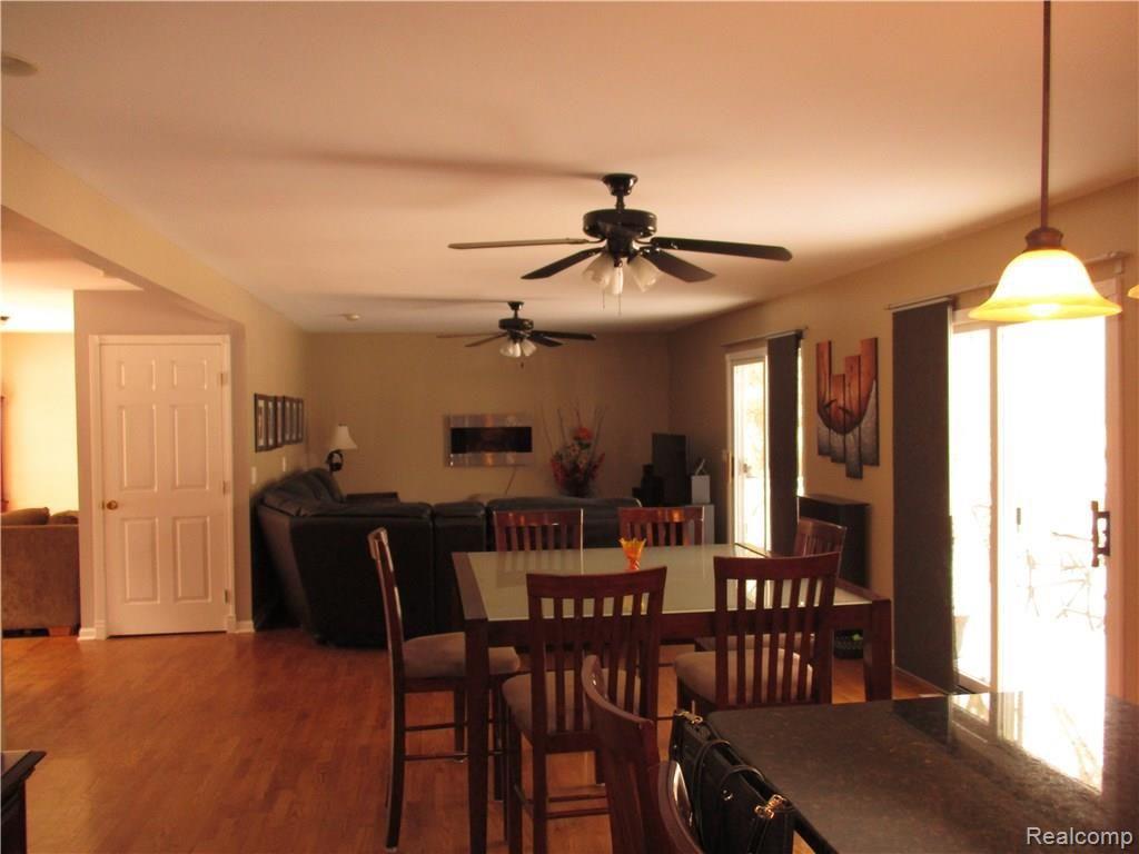 5040 West Harvard Road Clarkston, MI 48348 - Photo 8 of 27 IMG_0053.JPG