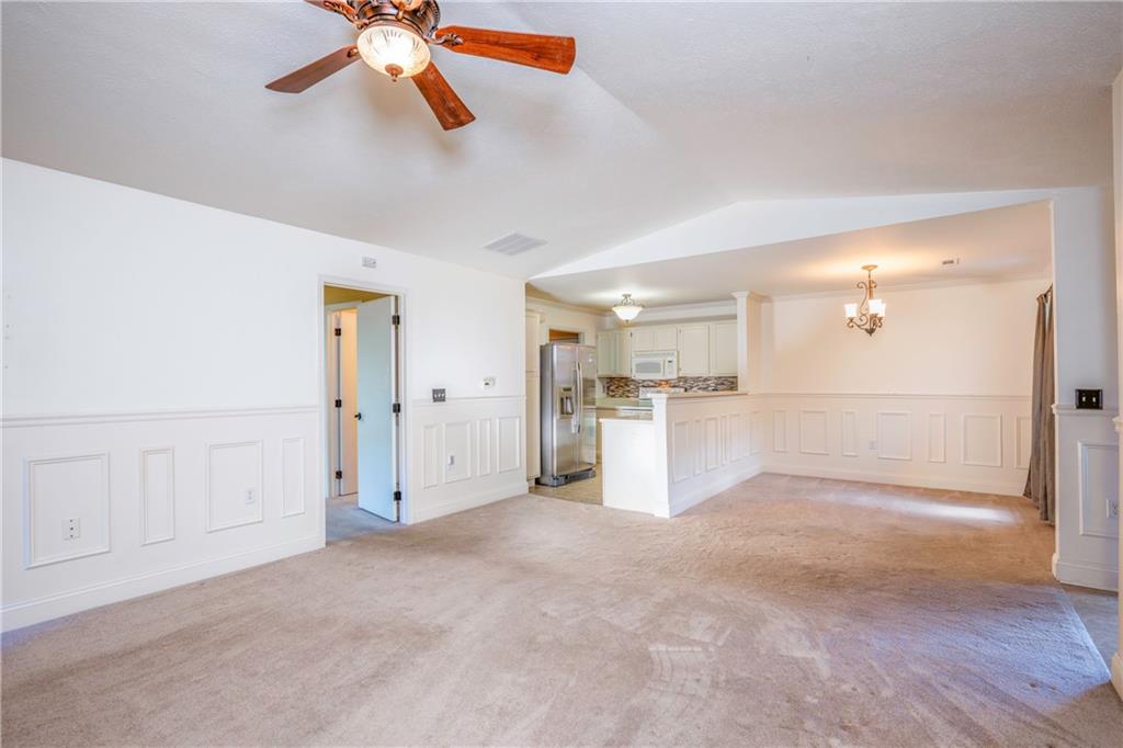 203 Brookstone Court Butler, PA 16001 - Photo 4 of 29